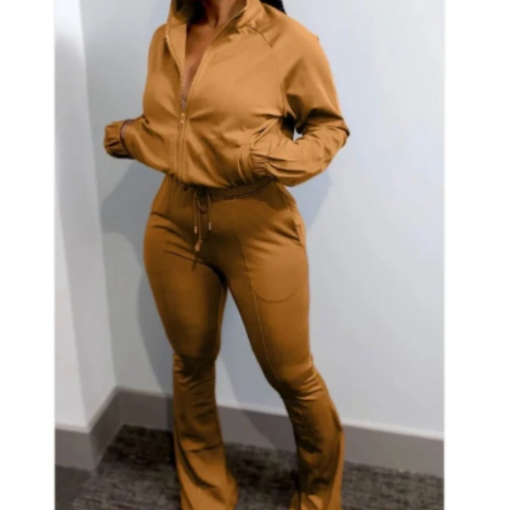 NWT Brown Zip Up Long Sleeves Jacket & Pull on Pants Remy M Set